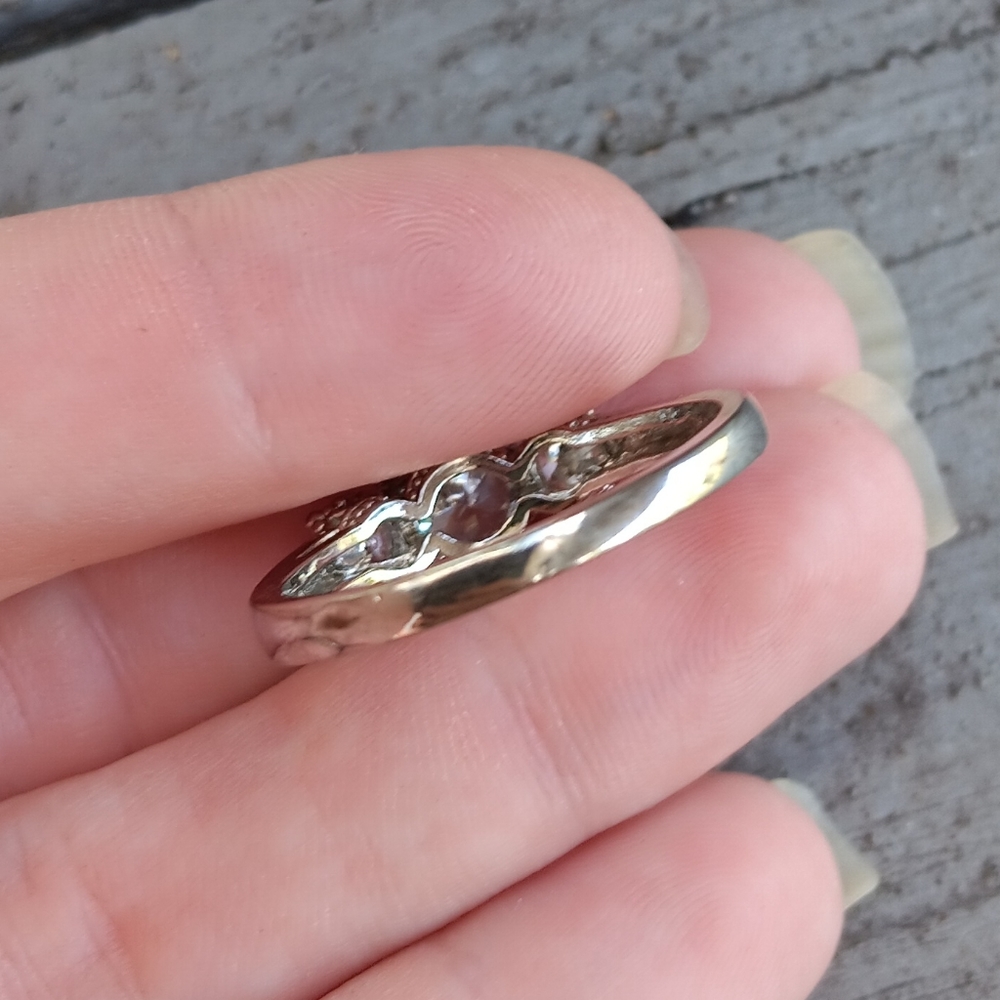 Avon Silver Tone CZ Ring size 11 - Picture 6 of 10